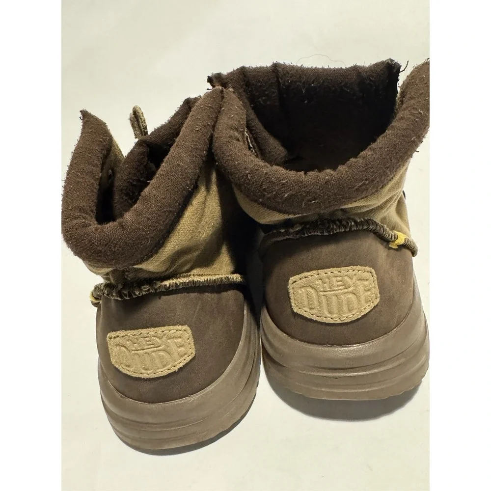 Hey Dude Bradley Men's US 9 Brown Canvas Lace Up